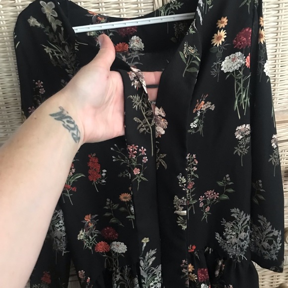 ZARA Trafaluc Collection~ Botanical Jumpsuit - Picture 5 of 7